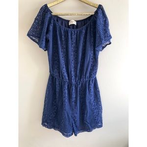 SOLD ✨ Off Shoulder Lace Romper - Navy
